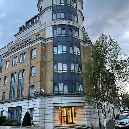 1 Bedroom Apartment With Security 24 Hours